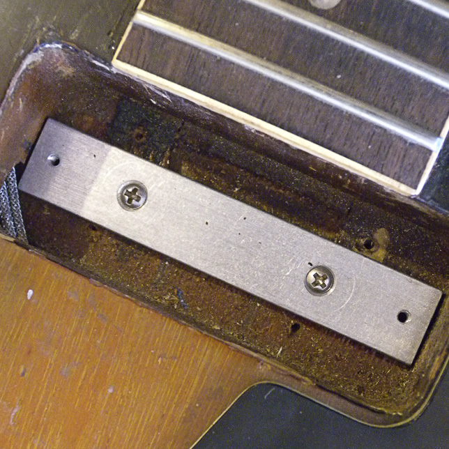 Deluxe Mini Humbucker Mounting Bracket