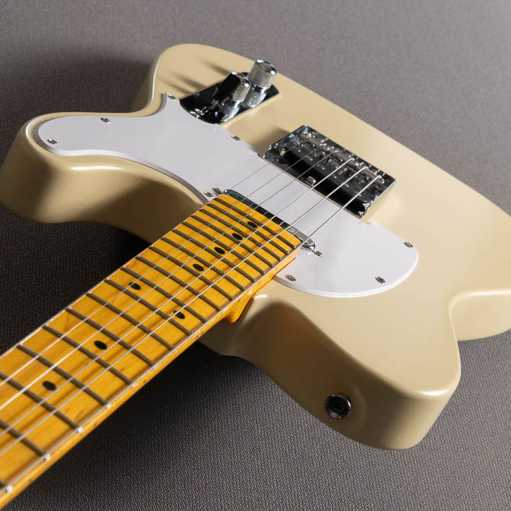 ColorTone Aerosol Guitar Lacquer, Aged Vintage White