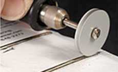 Fret polishing fine wheel, keep moving